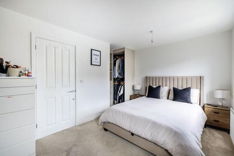 6 Ardingly Lane, East Grinstead, RH19 1RU