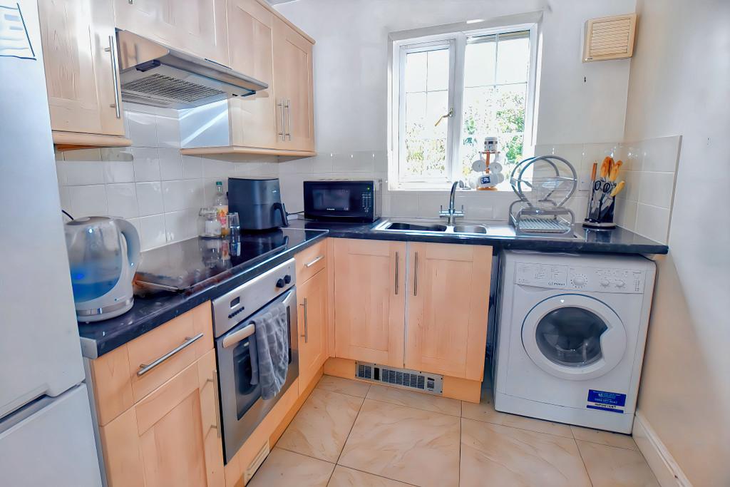 Kitchen 2