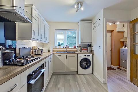 37 Ragley Close, Tamworth, B79 7SW