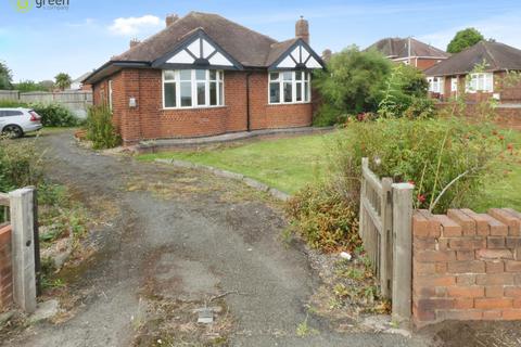 2 bedroom detached bungalow for sale, Watling Street, Tamworth B78