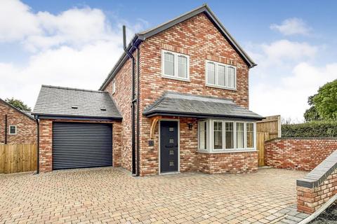 3 bedroom detached house for sale, Breidden View, Llansantffraid