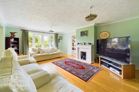 6 bedroom detached house for sale, Norwich Road, Cawston, Norwich