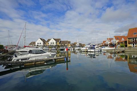 3 bedroom terraced house for sale, Coverack Way, Portsmouth PO6