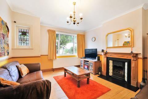 4 bedroom terraced house for sale, Norbury Crescent, London SW16