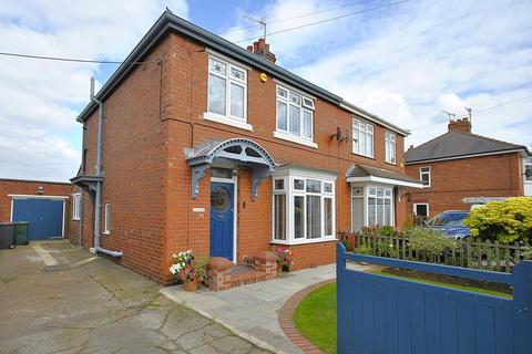 3 bedroom semi-detached house for sale, Hornsby Road, Doncaster DN3