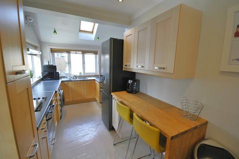 11a Hornsby Road, Armthorpe, Doncaster, DN3 3JJ
