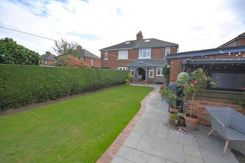 3 bedroom semi-detached house for sale, Hornsby Road, Doncaster DN3