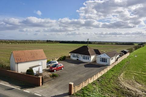 3 bedroom detached bungalow for sale, Main Road, Spilsby PE23