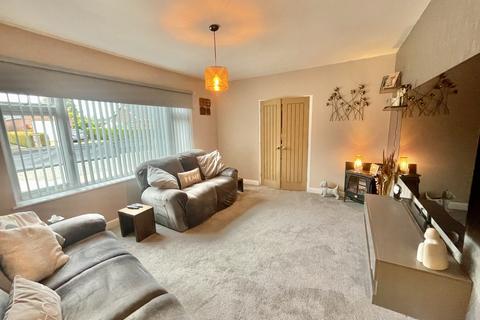 2 bedroom detached house for sale, Upland Close, Horncastle LN9