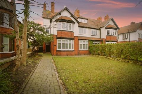 7 bedroom semi-detached house to rent, Hoole Road, Chester CH2