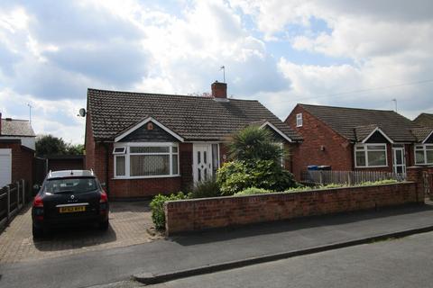 2 bedroom detached house to rent, Garth Crescent, Alvaston DE24