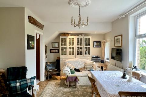 The Oaks, 4 Main Street, Twynholm, Kirkcudbright, DG6 4NT