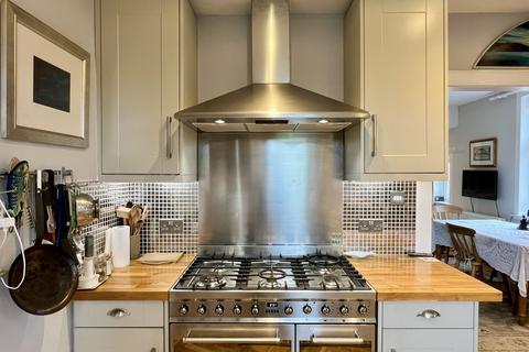 The Oaks, 4 Main Street, Twynholm, Kirkcudbright, DG6 4NT