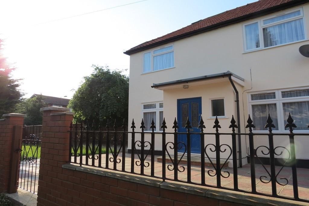 3 bedroom semi detached house to rent