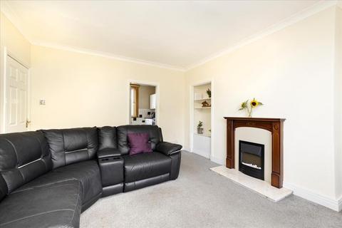 4 bedroom flat for sale, 42 Park Crescent, Bonnyrigg, EH19