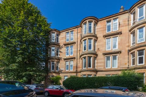 2 bedroom apartment to rent, Battlefield Avenue, Glasgow