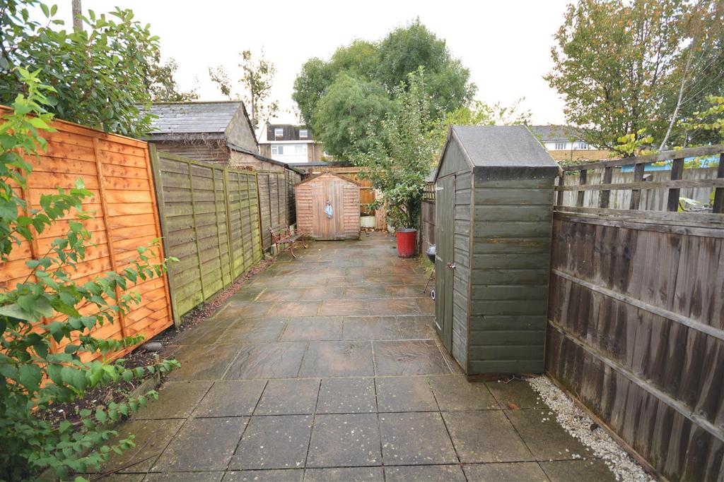 Montague Road, Wimbledon SW19 1 bed to rent £1,750 pcm (£