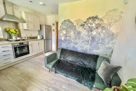 35 Bellflower Road, Grimsby, DN33 3AZ