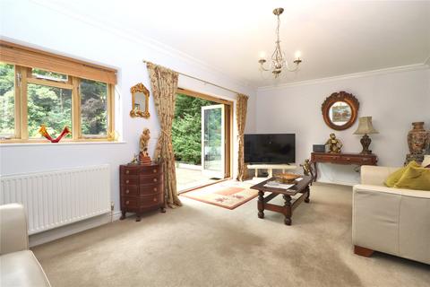 4 bedroom bungalow for sale, St. Johns Road, Woking GU21