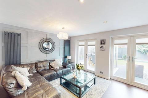 4 bedroom detached house for sale, Parkway, Westhoughton, BL5