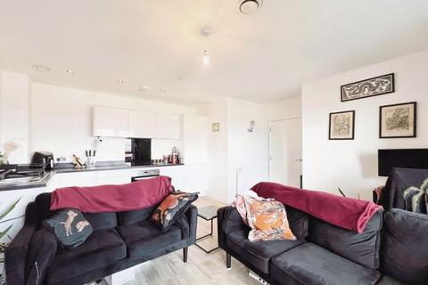 2 bedroom flat for sale, 32  Westmoreland Road, London