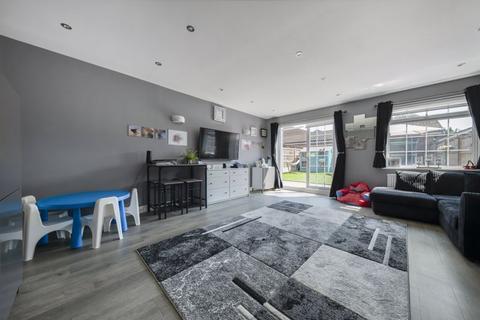 62 Brewers Field, Dartford, DA2 7PL
