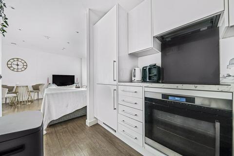 1 bedroom flat for sale, Regal Walk, Bexleyheath