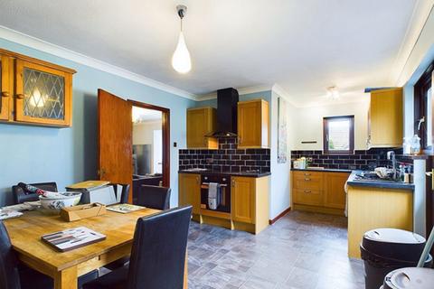 undefined, Dol y Dderwen, Llangain, Carmarthen