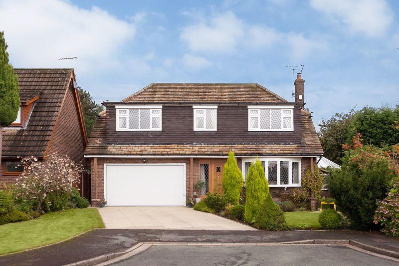 Padgbury Close, West Heath, Congleton 4 bed detached house for sale £