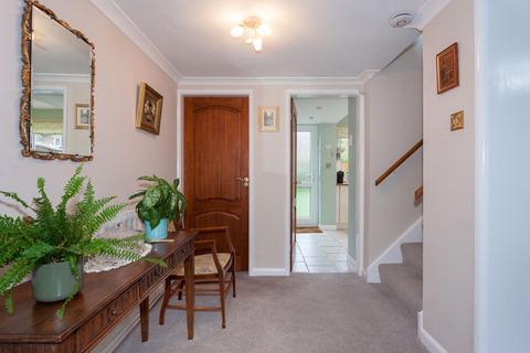 21 Ambleside Court, Congleton, CW12 4HZ