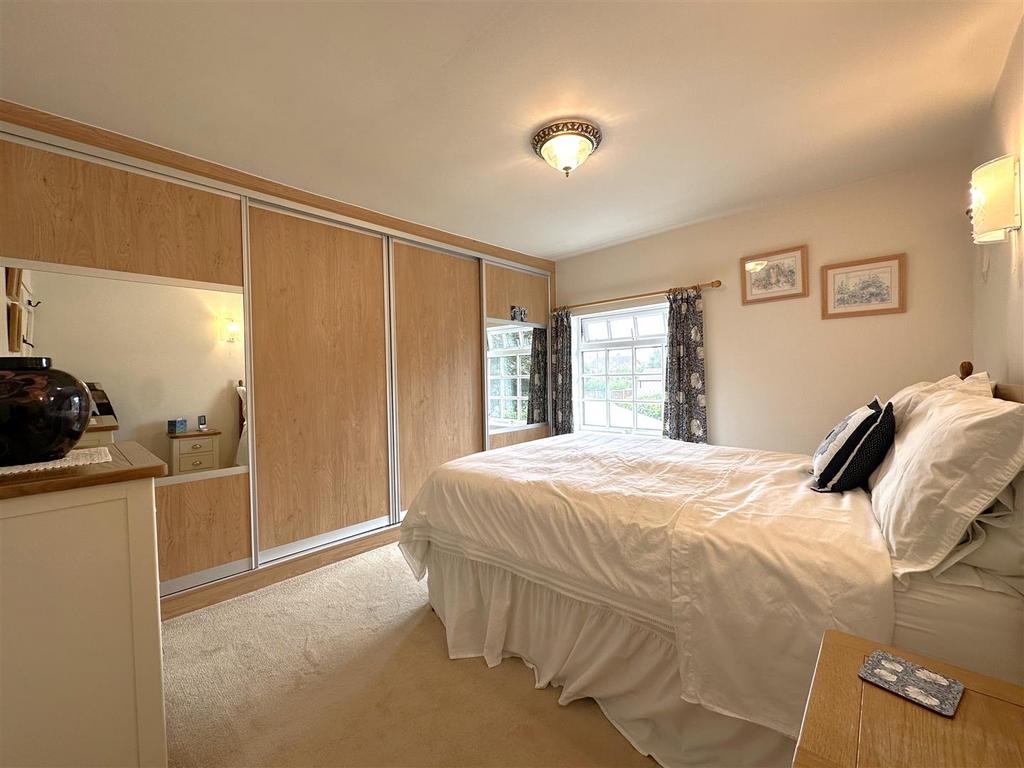 Master Bedroom With Fitted Wardrobes  183