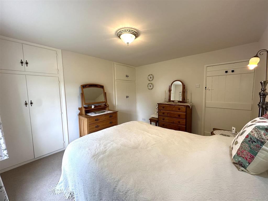 Second Bedroom With Fitted Wardrobes 196