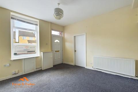 2 bedroom terraced house to rent, Parker Street, Blackburn BB1