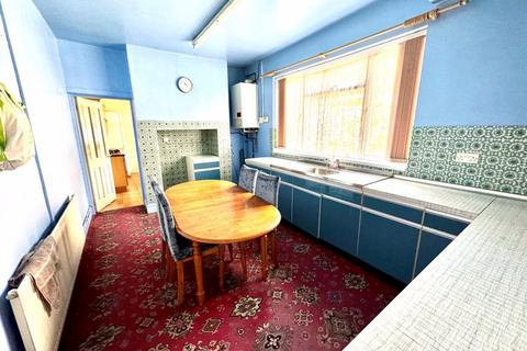 4 bedroom terraced house for sale, Broadway North, Walsall