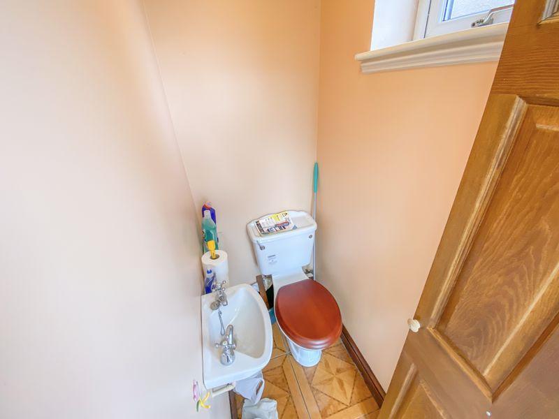 Ground floor wc