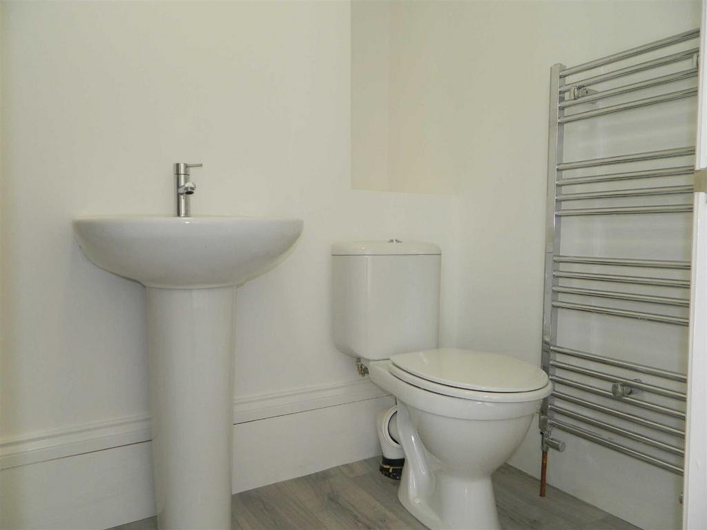 En Suite Shower Room