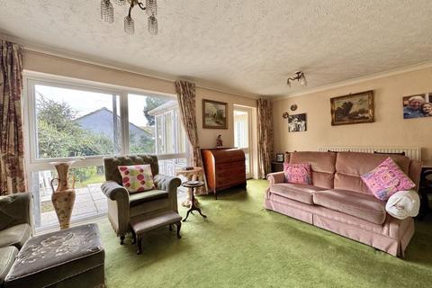 3 bedroom end of terrace house for sale, Valley View Drive, Truro