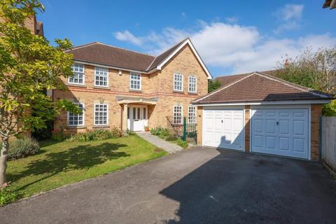 5 bedroom detached house for sale, John Repton Gardens|Brentry