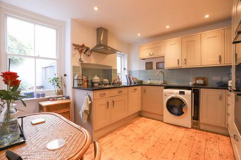 3 bedroom terraced house for sale, Albion Place, Exeter