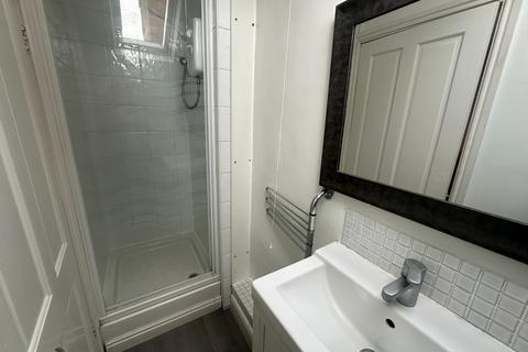 1 bedroom in a house share to rent, Room 6, Kedleston Road, DE22