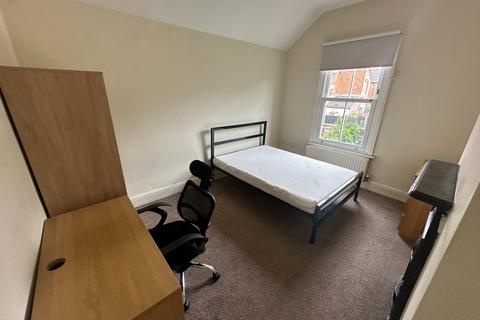 1 bedroom in a house share to rent, Room 3, Kedleston Road, DE22