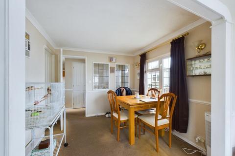 2 bedroom park home for sale, Loddon Court Farm, Spencers Wood, RG7