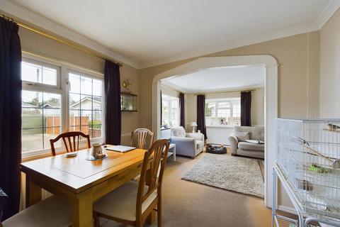 2 bedroom park home for sale, Loddon Court Farm, Spencers Wood, RG7