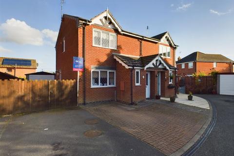 3 bedroom semi-detached house for sale, Raleigh Court, Spilsby