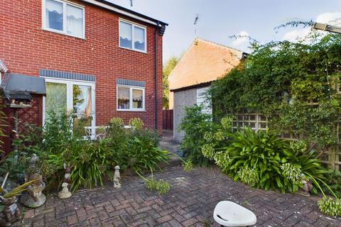 3 bedroom semi-detached house for sale, Raleigh Court, Spilsby