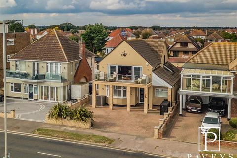 4 bedroom detached house for sale, Kings Parade, Holland-On-Sea, Clacton-On-Sea