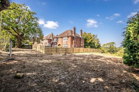 5 bedroom property with land for sale, Hurst Road, Hassocks