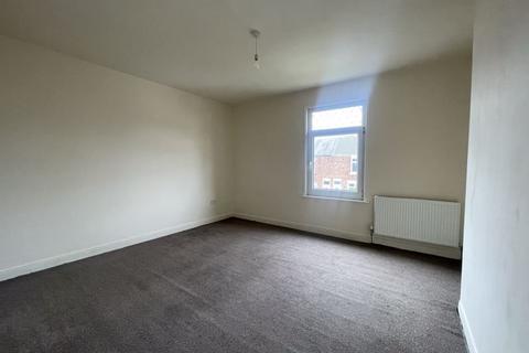 2 bedroom terraced house to rent, Albion Avenue, Shildon