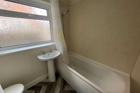 2 bedroom terraced house to rent, Albion Avenue, Shildon