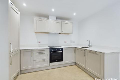 2 bedroom apartment for sale, Luxury Newbuild Garden Flat